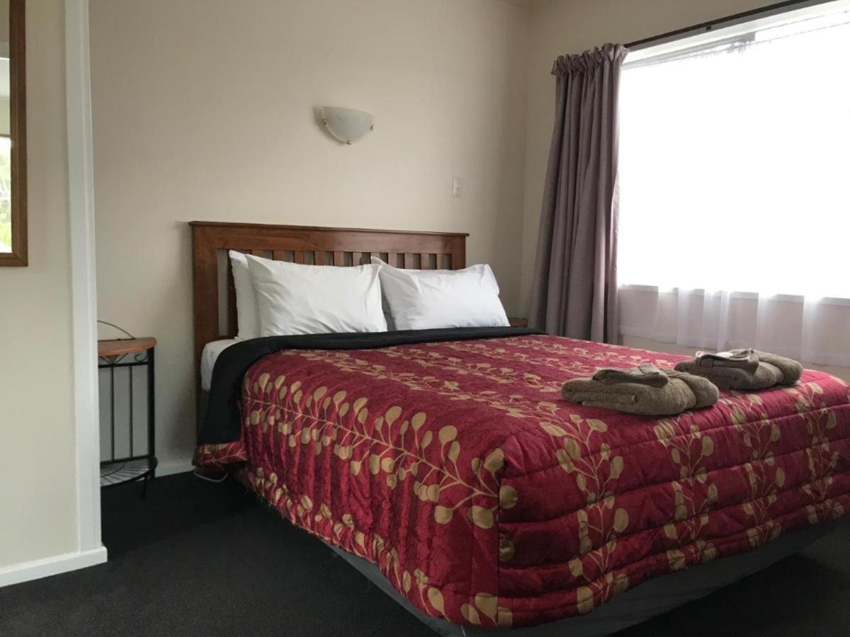 Aaron Court Motel Timaru Exteriör bild